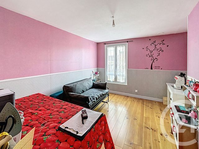 Afficher la photo en grand Maison à vendre - 5 pièces - 122 m2 - Montmort Lucy - 51 - CHAMPAGNE-ARDENNE