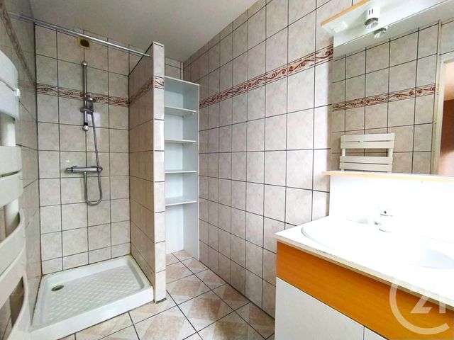 Appartement F2 à louer - 2 pièces - 46,89 m2 - Epernay - 51 - CHAMPAGNE-ARDENNE