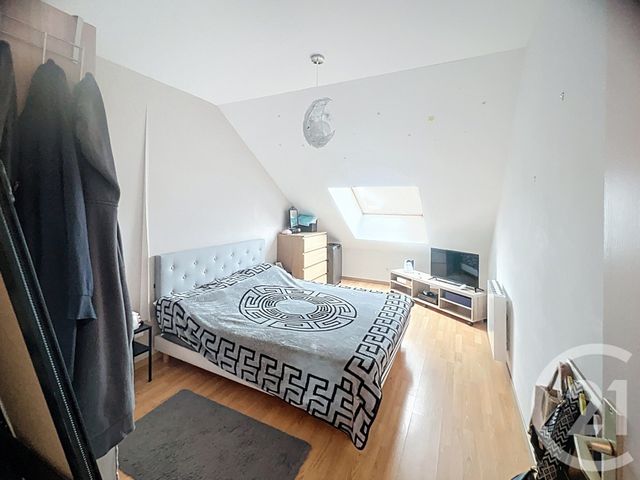 Appartement F4 à louer - 4 pièces - 120 m2 - Morangis - 51 - CHAMPAGNE-ARDENNE