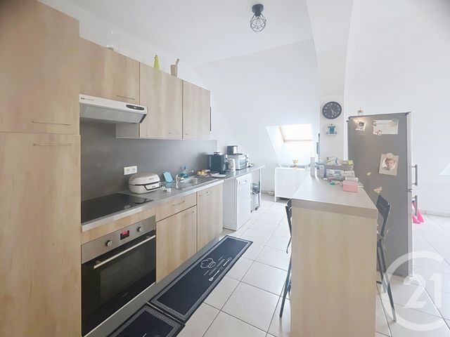 Appartement F4 à louer - 4 pièces - 120 m2 - Morangis - 51 - CHAMPAGNE-ARDENNE