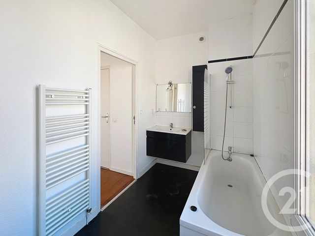 Maison &agrave; louer - 3 pi&egrave;ces - 83,85 m2 - Epernay - 51 - CHAMPAGNE-ARDENNE