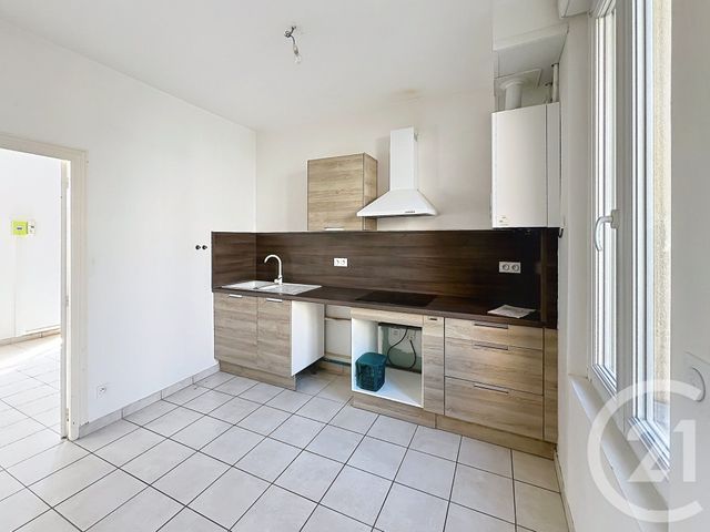 Maison &agrave; louer - 3 pi&egrave;ces - 83,85 m2 - Epernay - 51 - CHAMPAGNE-ARDENNE