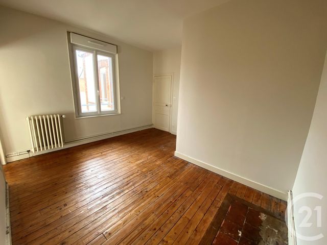 Maison &agrave; louer - 6 pi&egrave;ces - 156,97 m2 - Epernay - 51 - CHAMPAGNE-ARDENNE