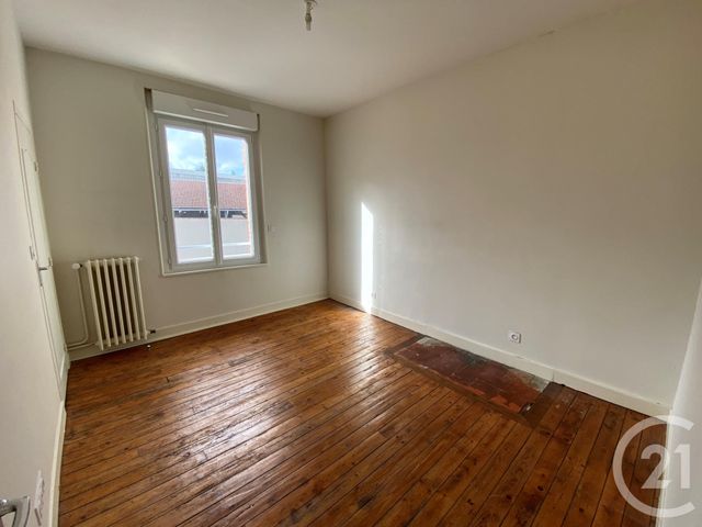 Maison &agrave; louer - 6 pi&egrave;ces - 156,97 m2 - Epernay - 51 - CHAMPAGNE-ARDENNE