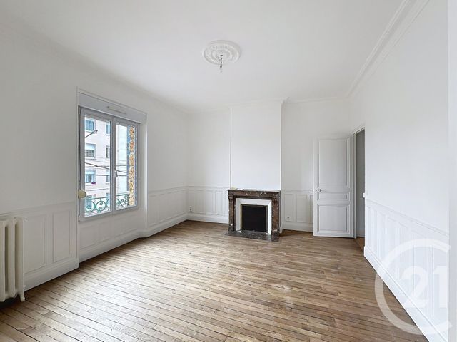 Appartement &agrave; louer - 4 pi&egrave;ces - 128 m2 - Epernay - 51 - CHAMPAGNE-ARDENNE