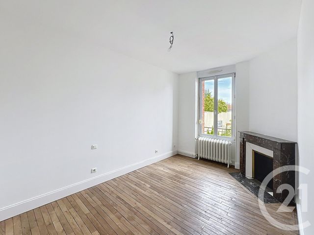 Appartement &agrave; louer - 4 pi&egrave;ces - 128 m2 - Epernay - 51 - CHAMPAGNE-ARDENNE