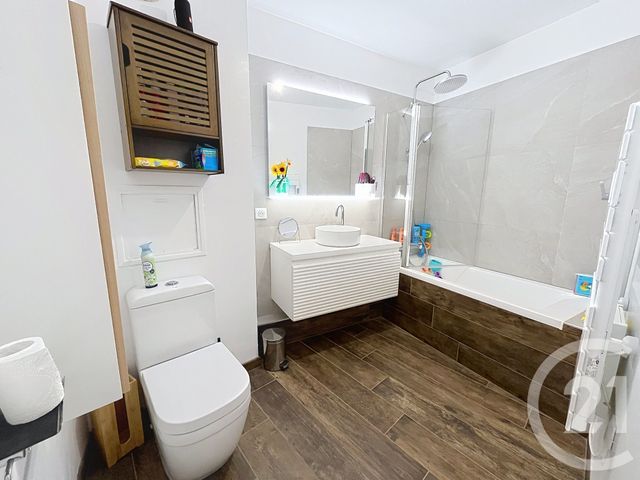 Appartement F5 &agrave; vendre - 5 pi&egrave;ces - 118,42 m2 - Epernay - 51 - CHAMPAGNE-ARDENNE