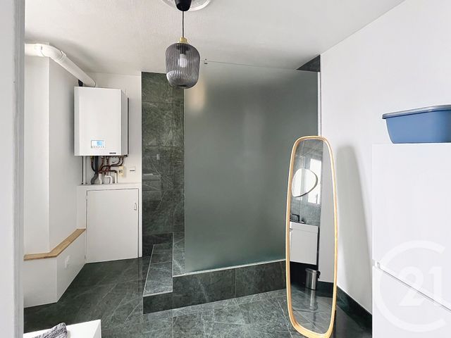 Appartement &agrave; louer - 3 pi&egrave;ces - 72,69 m2 - Epernay - 51 - CHAMPAGNE-ARDENNE