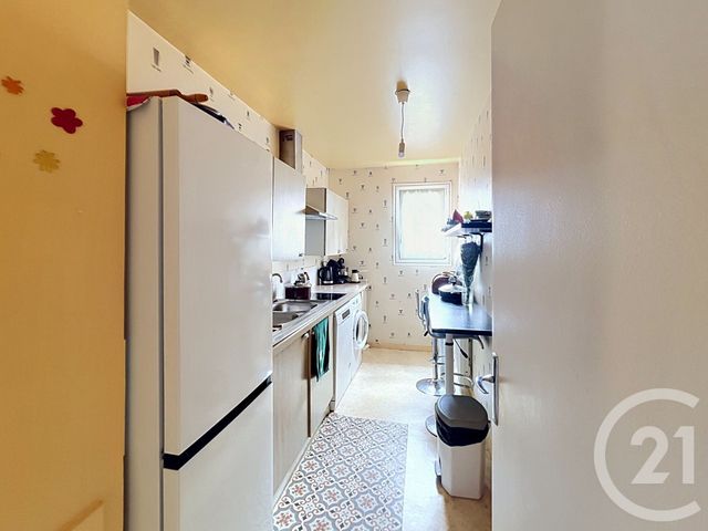 Appartement F3 &agrave; louer - 3 pi&egrave;ces - 71 m2 - Epernay - 51 - CHAMPAGNE-ARDENNE