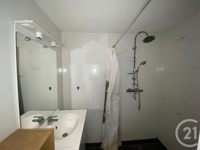 Appartement F3 &agrave; louer - 3 pi&egrave;ces - 59,92 m2 - Epernay - 51 - CHAMPAGNE-ARDENNE