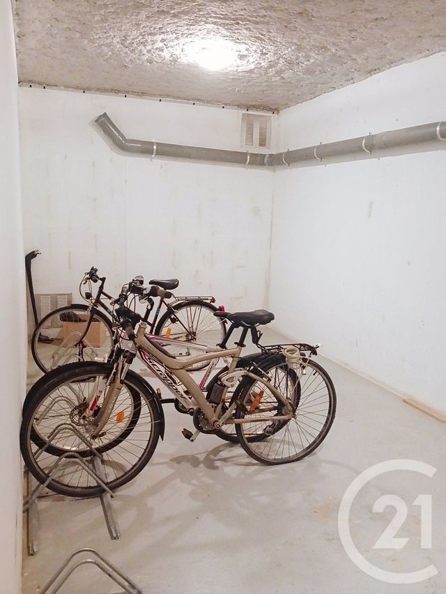 Appartement &agrave; vendre - 2 pi&egrave;ces - 54,65 m2 - Epernay - 51 - CHAMPAGNE-ARDENNE