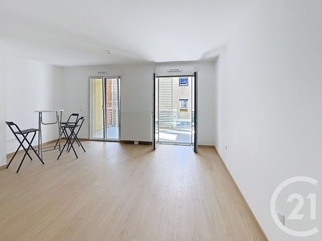 Appartement &agrave; louer - 3 pi&egrave;ces - 63,68 m2 - Epernay - 51 - CHAMPAGNE-ARDENNE