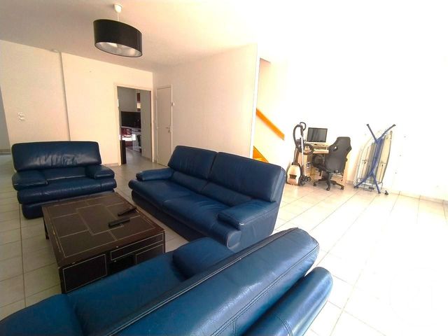 Maison &agrave; louer - 4 pi&egrave;ces - 98,14 m2 - Epernay - 51 - CHAMPAGNE-ARDENNE