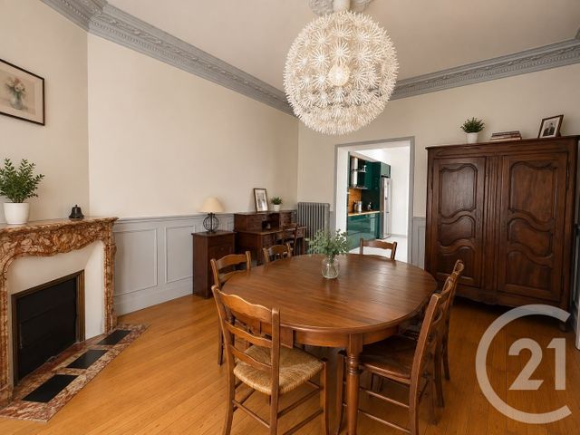 Maison &agrave; vendre - 7 pi&egrave;ces - 86,77 m2 - Fontainebleau - 77 - ILE-DE-FRANCE