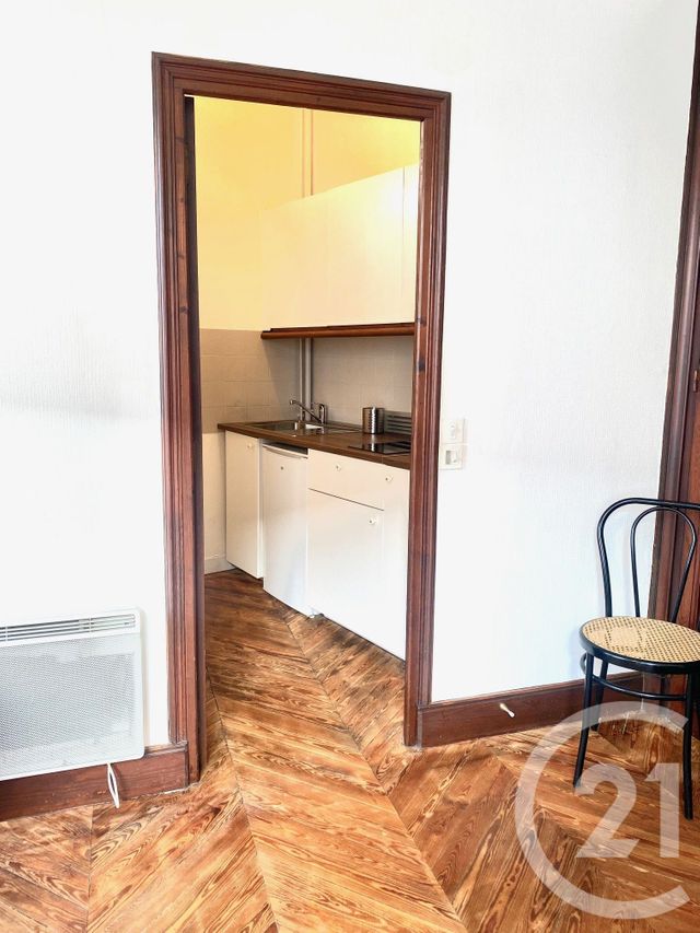 Appartement Studio &agrave; vendre - 1 pi&egrave;ce - 21,18 m2 - Fontainebleau - 77 - ILE-DE-FRANCE
