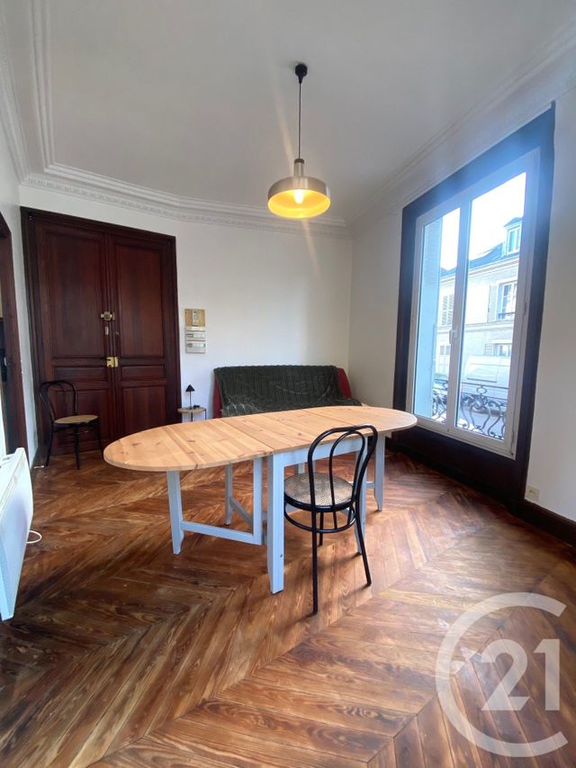 Appartement Studio &agrave; vendre - 1 pi&egrave;ce - 21,18 m2 - Fontainebleau - 77 - ILE-DE-FRANCE
