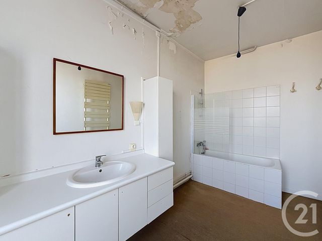 Appartement F4 &agrave; vendre - 4 pi&egrave;ces - 103,27 m2 - Fontainebleau - 77 - ILE-DE-FRANCE