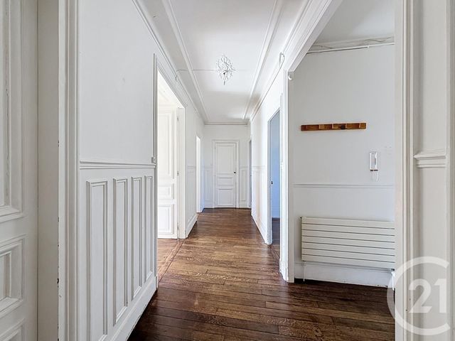 Appartement F4 &agrave; vendre - 4 pi&egrave;ces - 103,27 m2 - Fontainebleau - 77 - ILE-DE-FRANCE