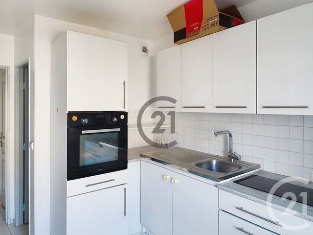 Appartement F3 &agrave; louer - 3 pi&egrave;ces - 69,20 m2 - Savigny Sur Orge - 91 - ILE-DE-FRANCE