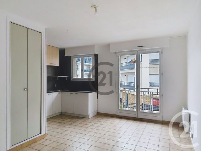 Appartement Studio à louer SAVIGNY SUR ORGE