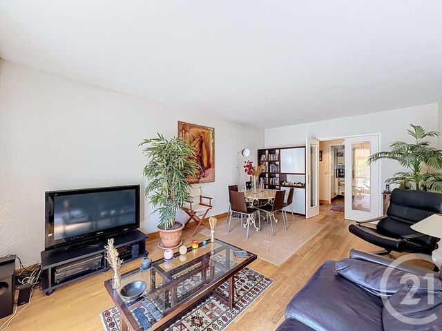 Appartement F3 &agrave; vendre - 3 pi&egrave;ces - 68,16 m2 - Fontainebleau - 77 - ILE-DE-FRANCE
