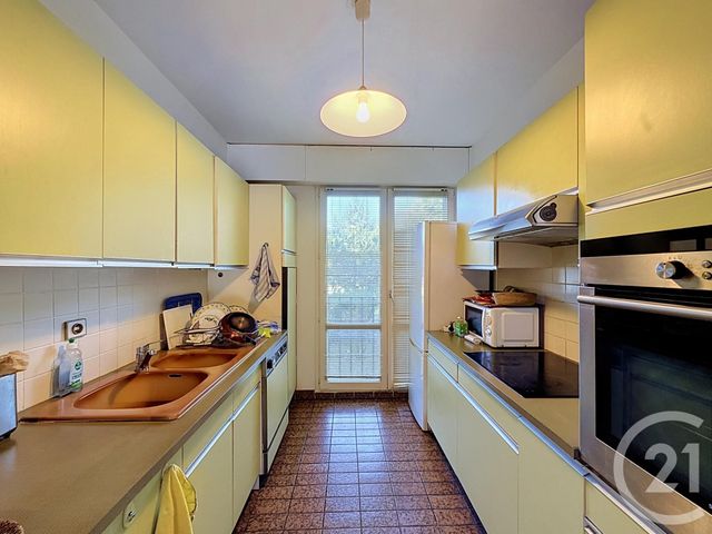 Appartement F3 &agrave; vendre - 3 pi&egrave;ces - 68,16 m2 - Fontainebleau - 77 - ILE-DE-FRANCE