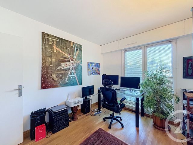 Appartement F3 &agrave; vendre - 3 pi&egrave;ces - 68,16 m2 - Fontainebleau - 77 - ILE-DE-FRANCE