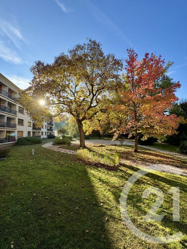 Afficher la photo en grand Appartement F6 à vendre - 6 pièces - 111,69 m2 - Avon - 77 - ILE-DE-FRANCE