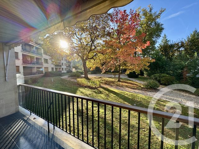 Afficher la photo en grand Appartement F6 à vendre - 6 pièces - 111,69 m2 - Avon - 77 - ILE-DE-FRANCE