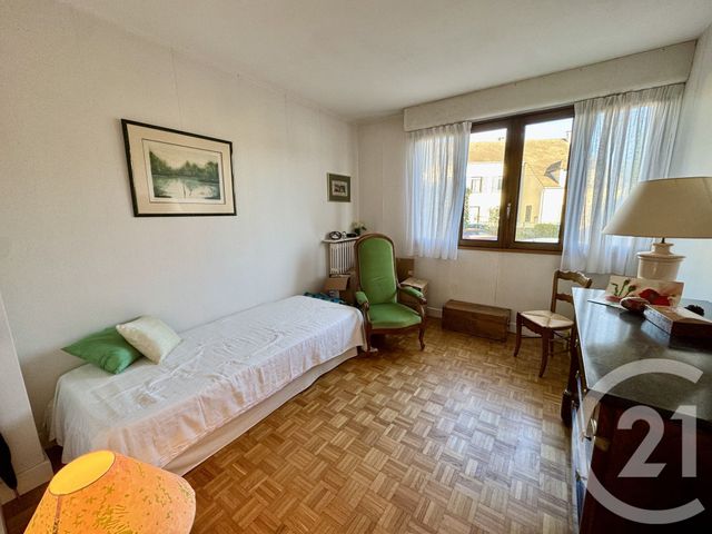 Afficher la photo en grand Appartement F6 à vendre - 6 pièces - 111,69 m2 - Avon - 77 - ILE-DE-FRANCE