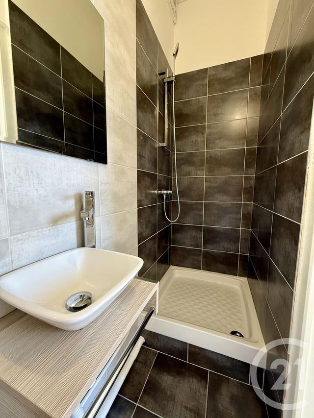 Appartement F2 à vendre - 2 pièces - 27,05 m2 - Fontainebleau - 77 - ILE-DE-FRANCE