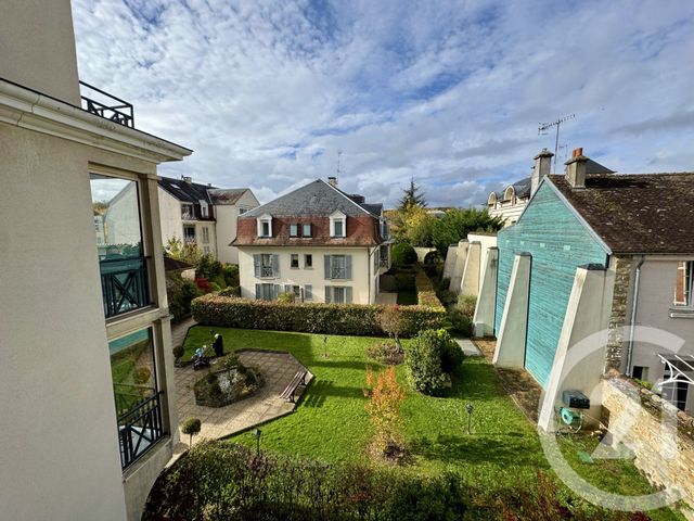 Afficher la photo en grand Appartement Studio à vendre - 1 pièce - 31,41 m2 - Fontainebleau - 77 - ILE-DE-FRANCE