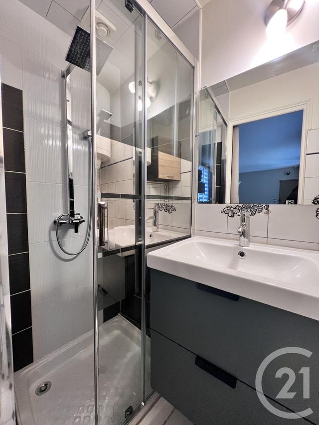 Appartement Studio &agrave; vendre - 1 pi&egrave;ce - 14,61 m2 - Fontainebleau - 77 - ILE-DE-FRANCE