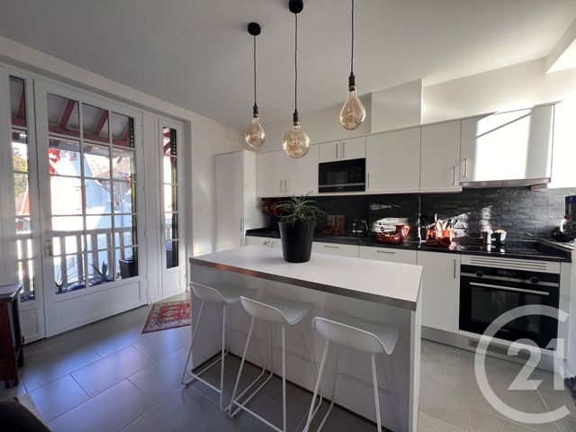 Appartement à vendre - 2 pièces - 42,97 m2 - Bois Le Roi - 77 - ILE-DE-FRANCE