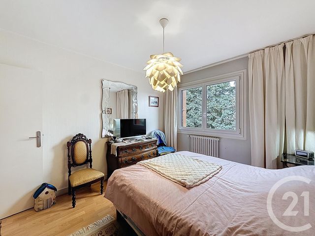 Appartement F4 &agrave; vendre - 4 pi&egrave;ces - 78,67 m2 - Fontainebleau - 77 - ILE-DE-FRANCE