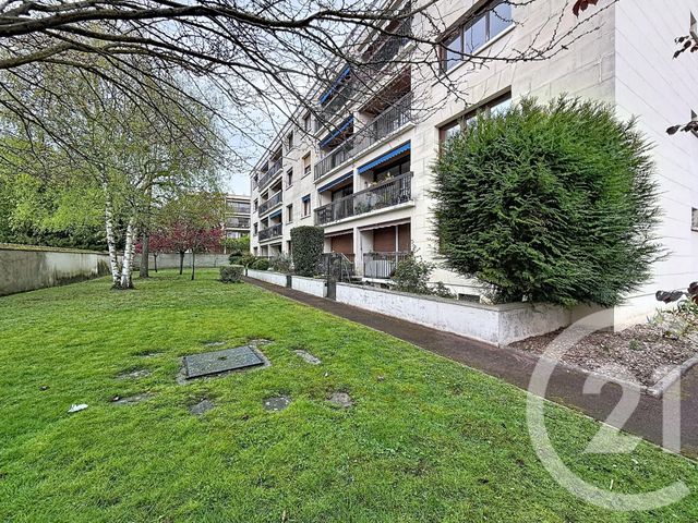 Appartement F4 &agrave; vendre - 4 pi&egrave;ces - 78,67 m2 - Fontainebleau - 77 - ILE-DE-FRANCE