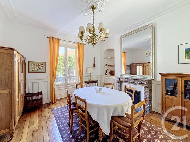 Maison &agrave; vendre - 10 pi&egrave;ces - 227 m2 - Fontainebleau - 77 - ILE-DE-FRANCE