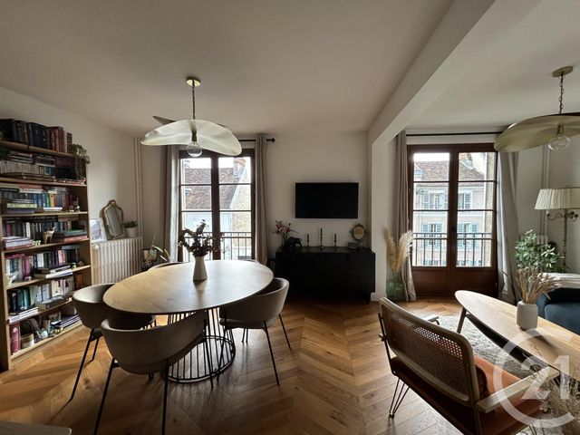 Appartement à vendre - 3 pièces - 57,47 m2 - Fontainebleau - 77 - ILE-DE-FRANCE