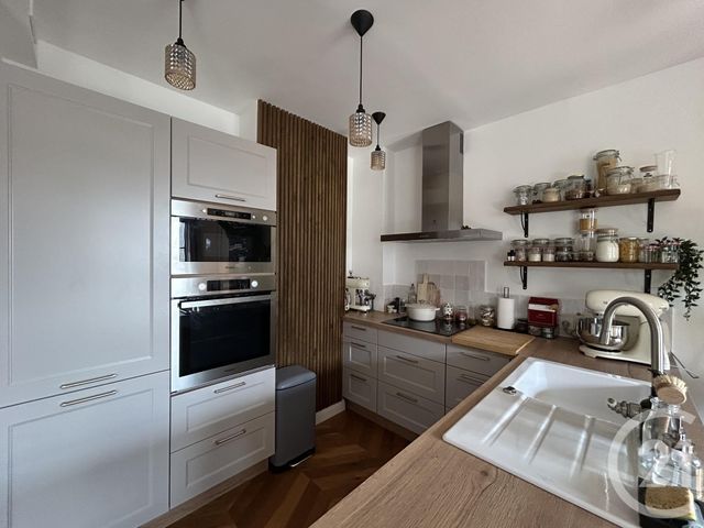 Appartement à vendre - 3 pièces - 57,47 m2 - Fontainebleau - 77 - ILE-DE-FRANCE