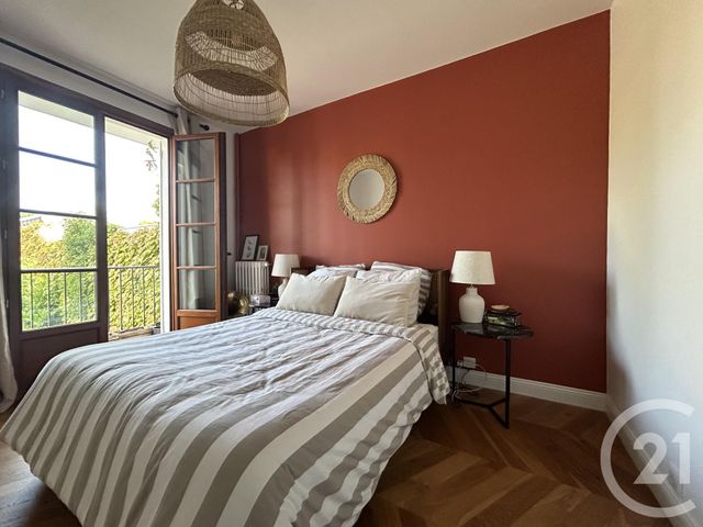 Appartement à vendre - 3 pièces - 57,47 m2 - Fontainebleau - 77 - ILE-DE-FRANCE