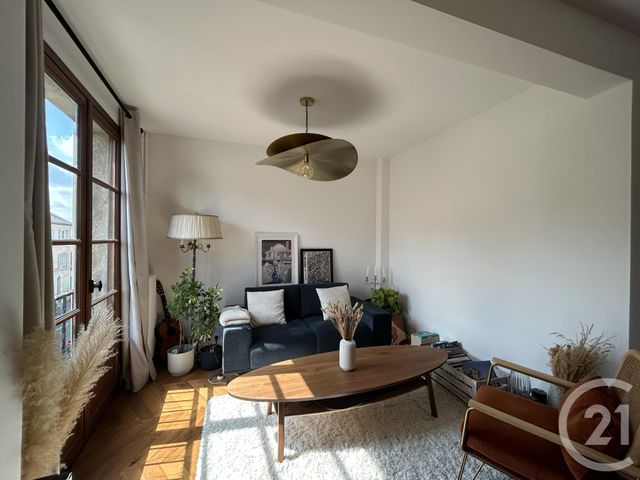 Appartement à vendre - 3 pièces - 57,47 m2 - Fontainebleau - 77 - ILE-DE-FRANCE