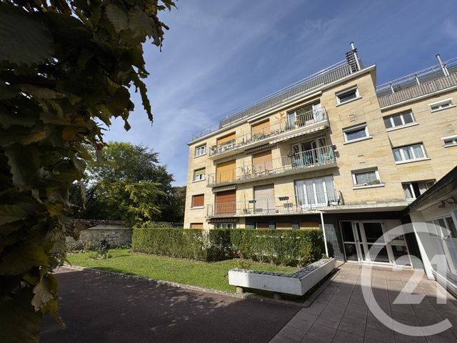 Appartement Studio à vendre - 1 pièce - 28,40 m2 - Fontainebleau - 77 - ILE-DE-FRANCE