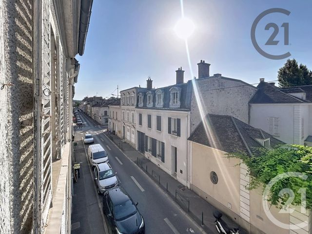 Appartement 5 pieces &agrave; vendre - 5 pi&egrave;ces - 108,72 m2 - Fontainebleau - 77 - ILE-DE-FRANCE