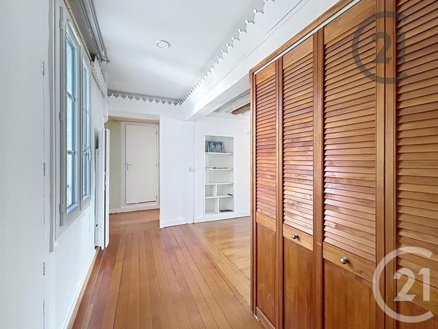 Appartement 5 pieces &agrave; vendre - 5 pi&egrave;ces - 108,72 m2 - Fontainebleau - 77 - ILE-DE-FRANCE
