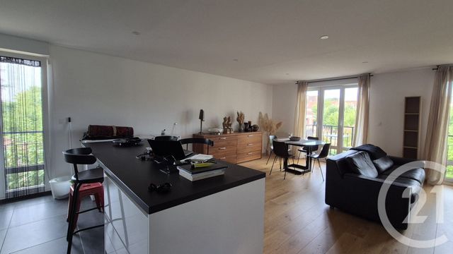 Appartement T2 &agrave; louer - 2 pi&egrave;ces - 62,96 m2 - Fontainebleau - 77 - ILE-DE-FRANCE