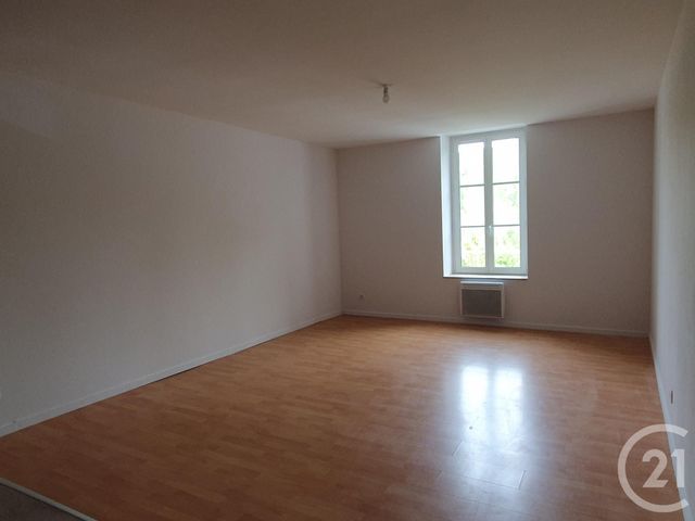 Appartement à louer - 3 pièces - 59,70 m2 - Thomery - 77 - ILE-DE-FRANCE