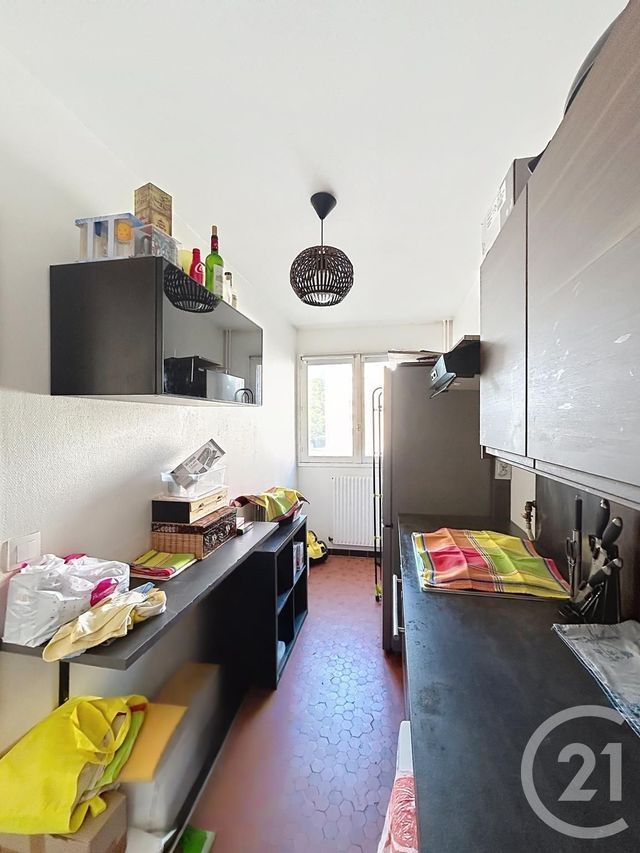 Appartement 2 pièces &agrave; vendre - 2 pi&egrave;ces - 42,74 m2 - Avon - 77 - ILE-DE-FRANCE