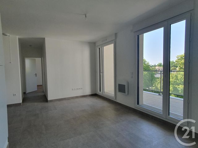 Appartement T3 à louer - 3 pièces - 59,16 m2 - Avon - 77 - ILE-DE-FRANCE