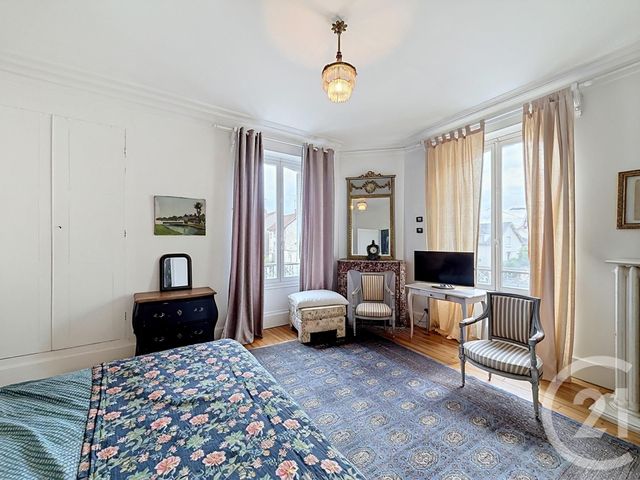 Maison &agrave; vendre - 9 pi&egrave;ces - 216,75 m2 - Fontainebleau - 77 - ILE-DE-FRANCE