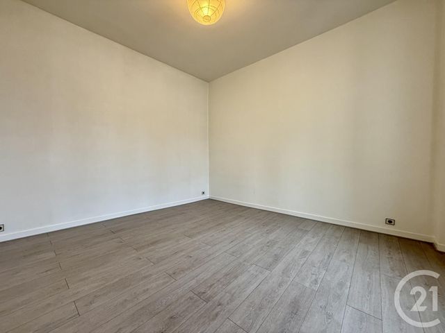 Appartement F2 à vendre - 2 pièces - 47,43 m2 - Fontainebleau - 77 - ILE-DE-FRANCE